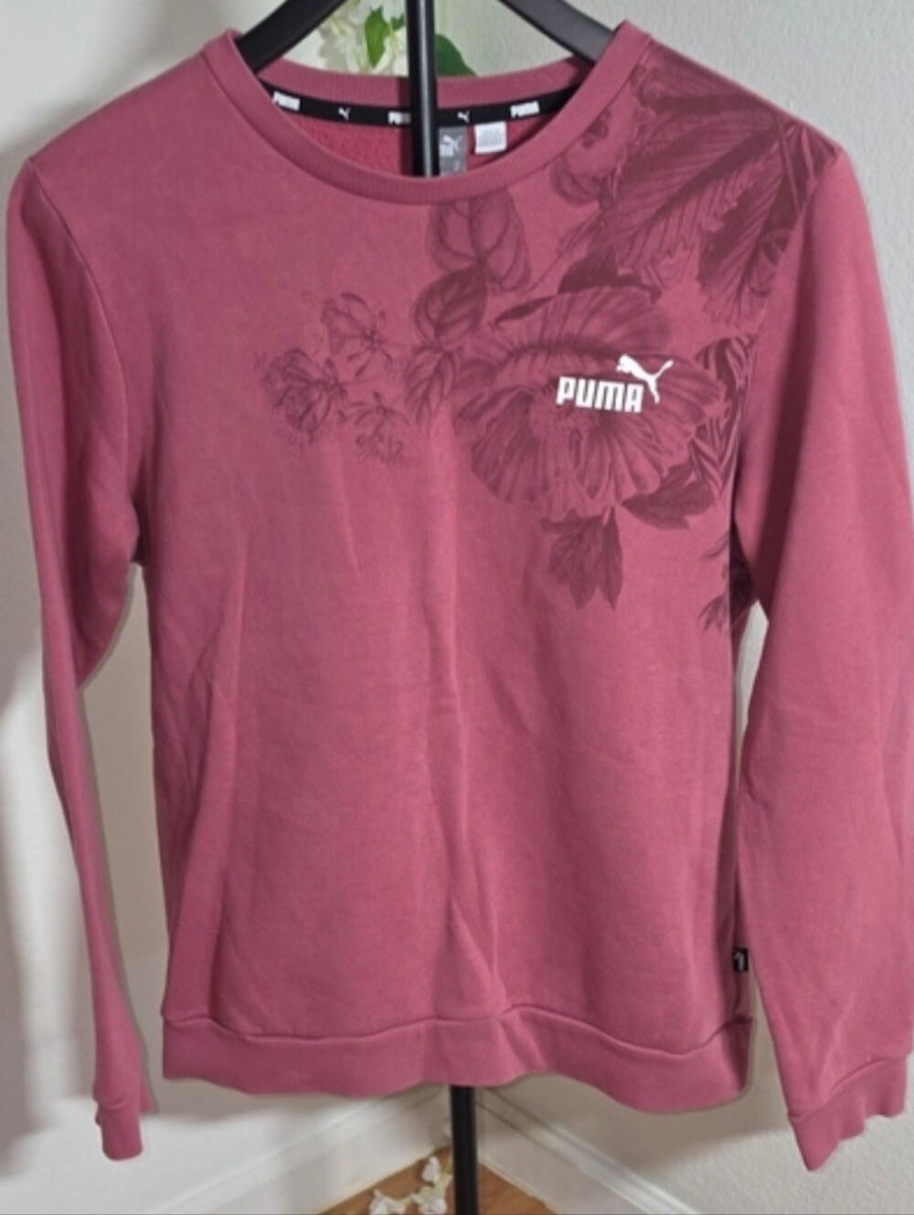 PUMA Women's Floral Crewneck Sweatshirt - Mauve Pink